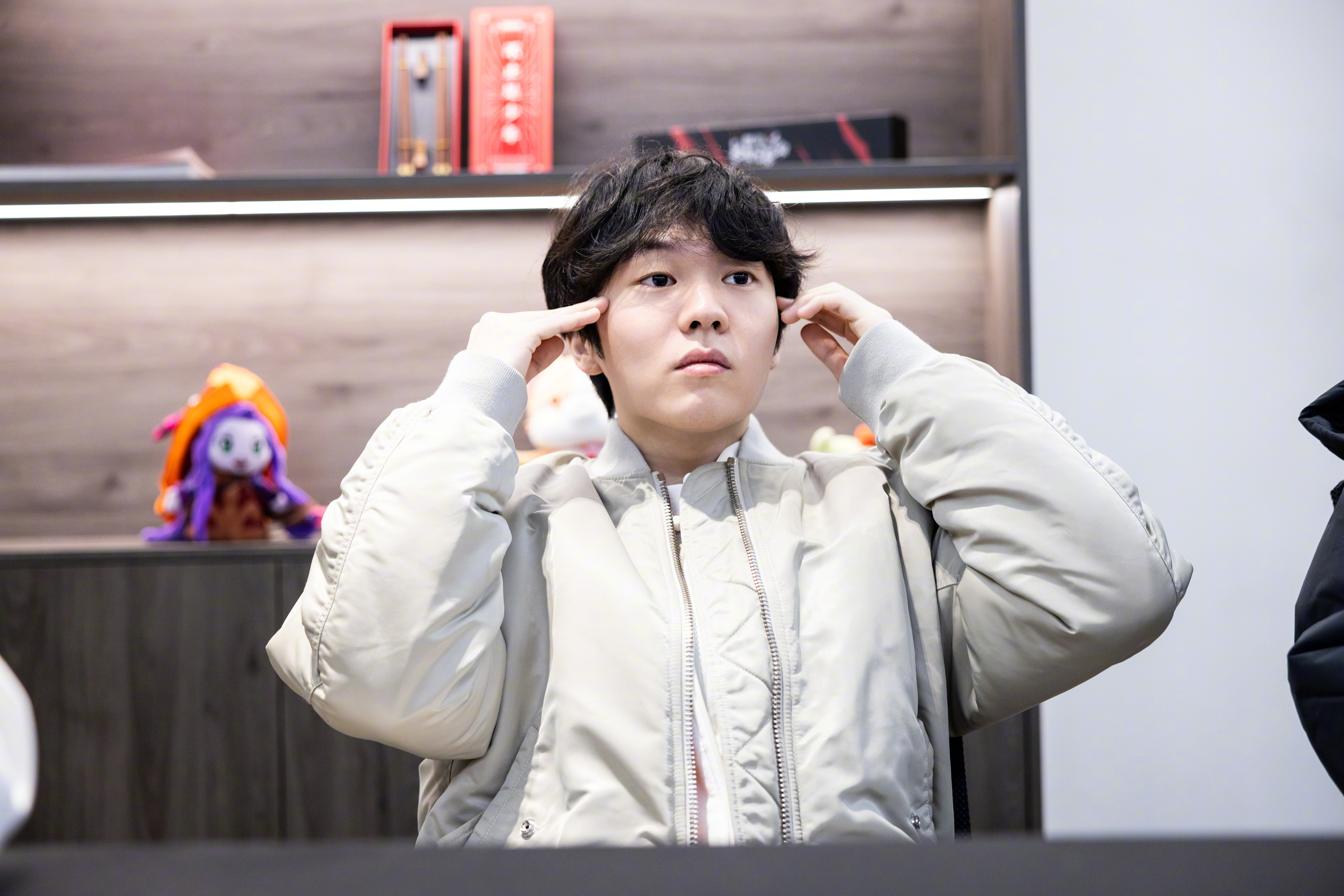 C9前途光明！，Rookie新星持续失利表现突出上演精彩一战(赛默飞荧光定量PCR仪)-开云官方